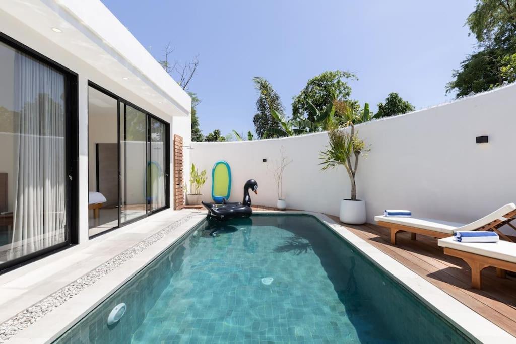 The R Villa Kaba - Incl. Motorbikes Seminyak Dış mekan fotoğraf