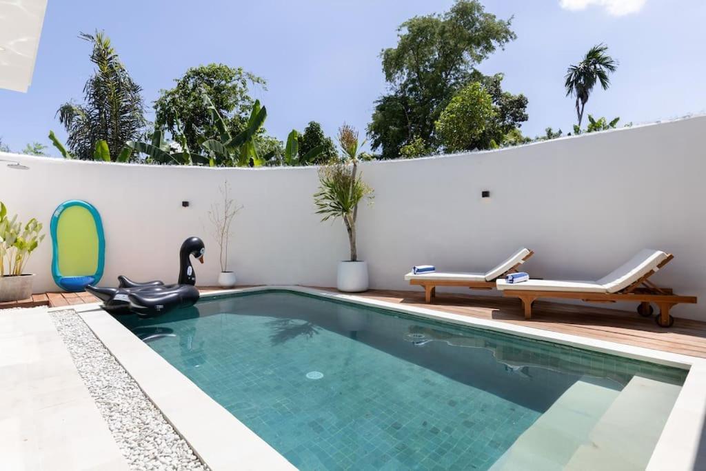 The R Villa Kaba - Incl. Motorbikes Seminyak Dış mekan fotoğraf